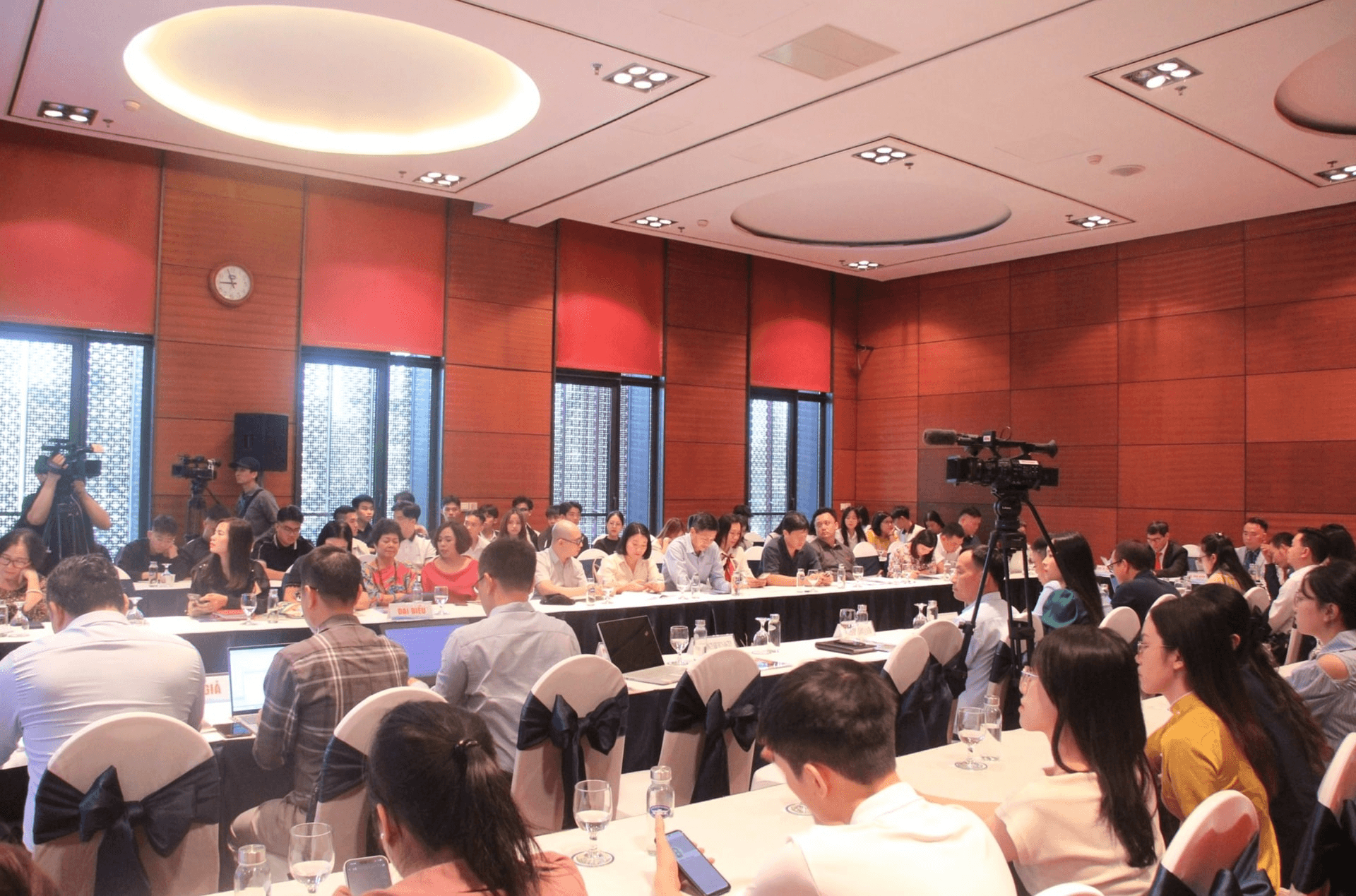 Thúc đẩy chuyển đổi năng lượng xanh hướng tới mục tiêu Net Zero vào 2050
