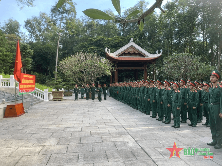Học viện Kỹ thuật Quân sự tổ chức Lễ hứa quyết tâm của học viên đào tạo kỹ sư quân sự