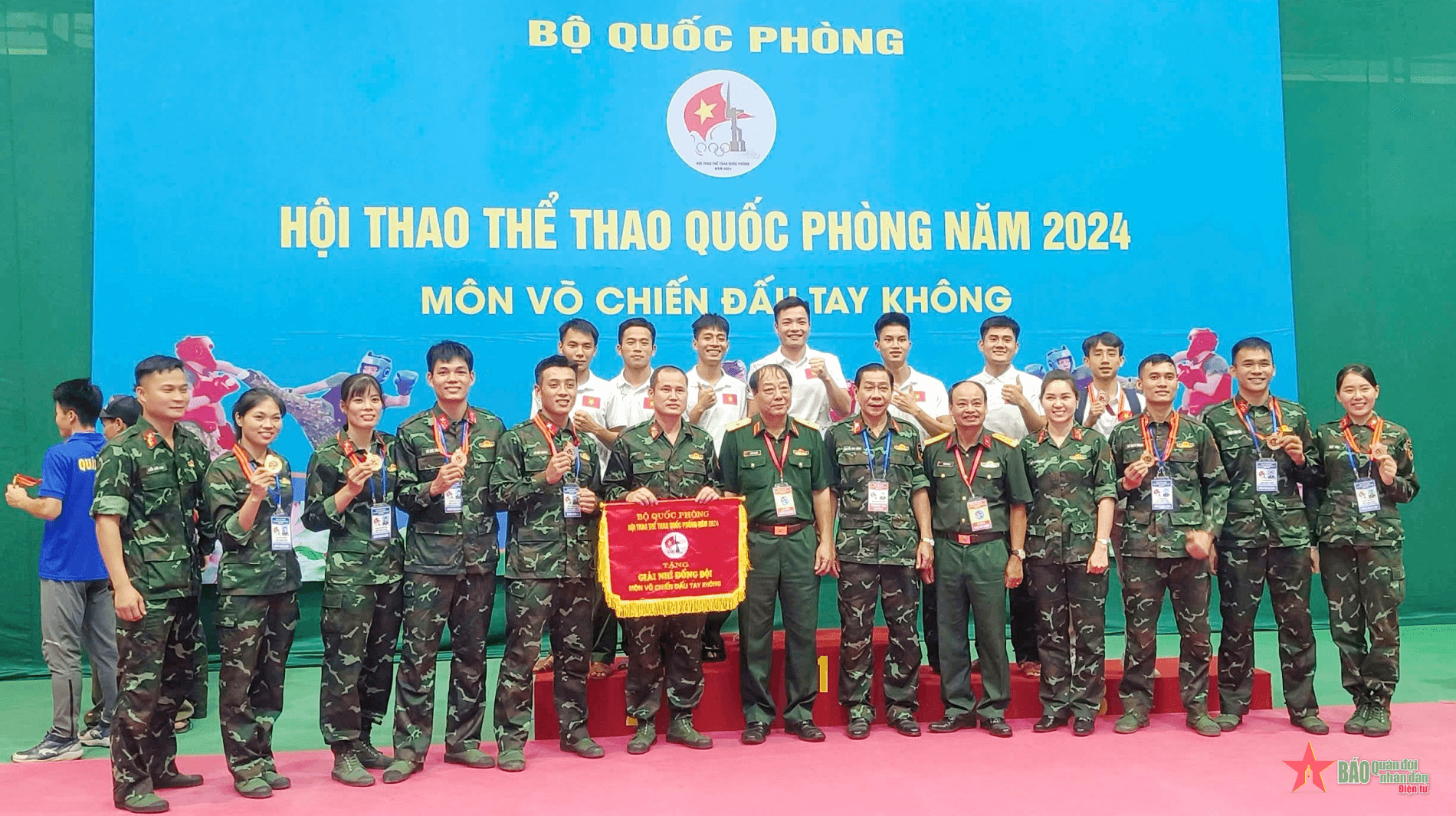 Những “bông hồng” đam mê võ thuật