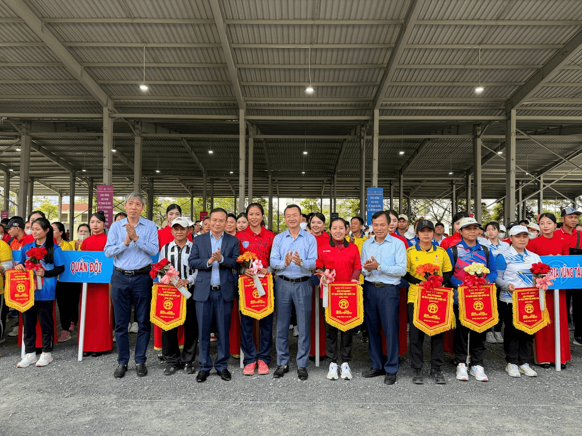 Khởi tranh Giải Bi sắt vô địch đồng đội quốc gia 2024