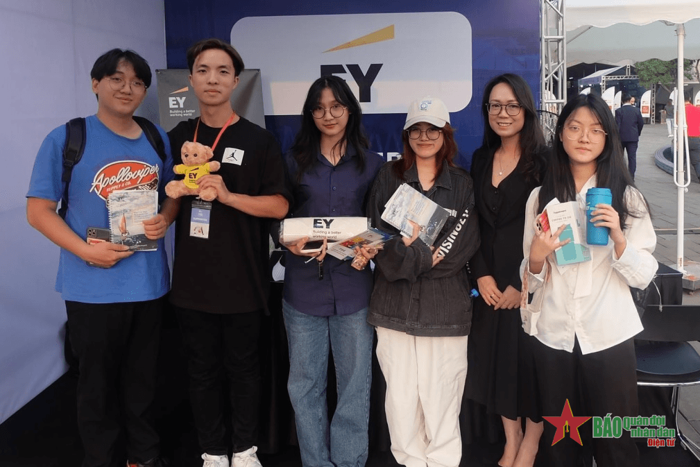 Cậu sinh viên được làm cho “ông lớn” ngành kiểm toán