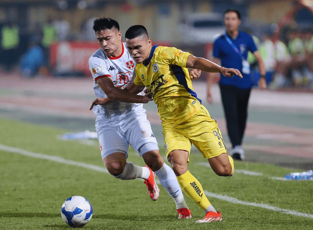 Vòng 7 V-League 2024-2025: Hà Nội FC chia điểm trên sân nhà