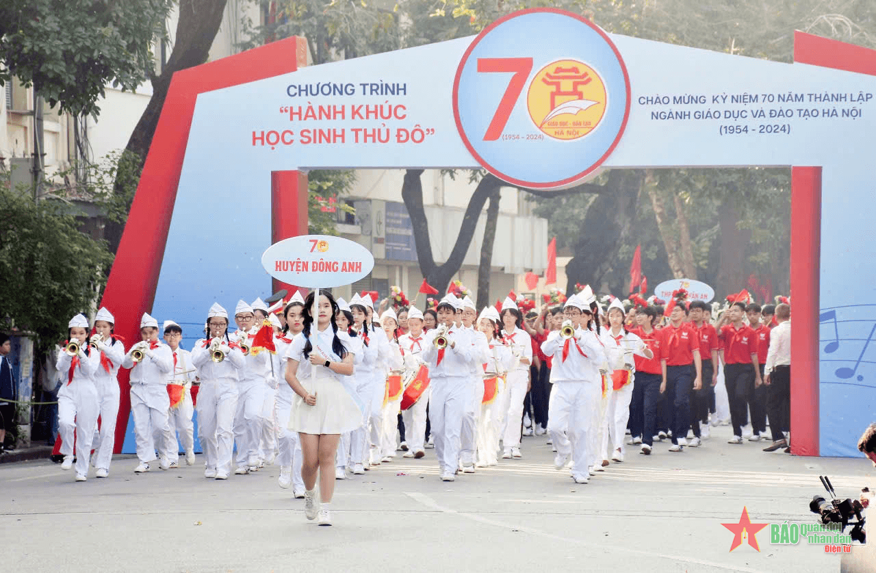 Vang mãi “Hành khúc học sinh Thủ đô”