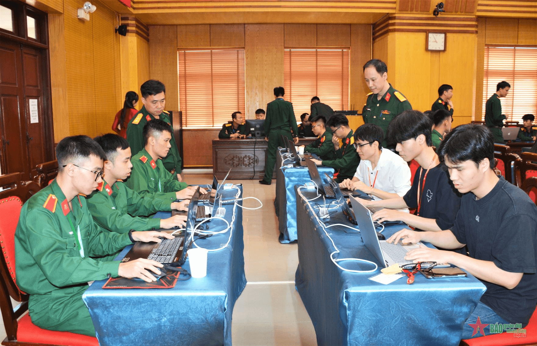 Trung tâm 586 tổ chức cuộc thi cướp cờ (CTF) về an toàn thông tin