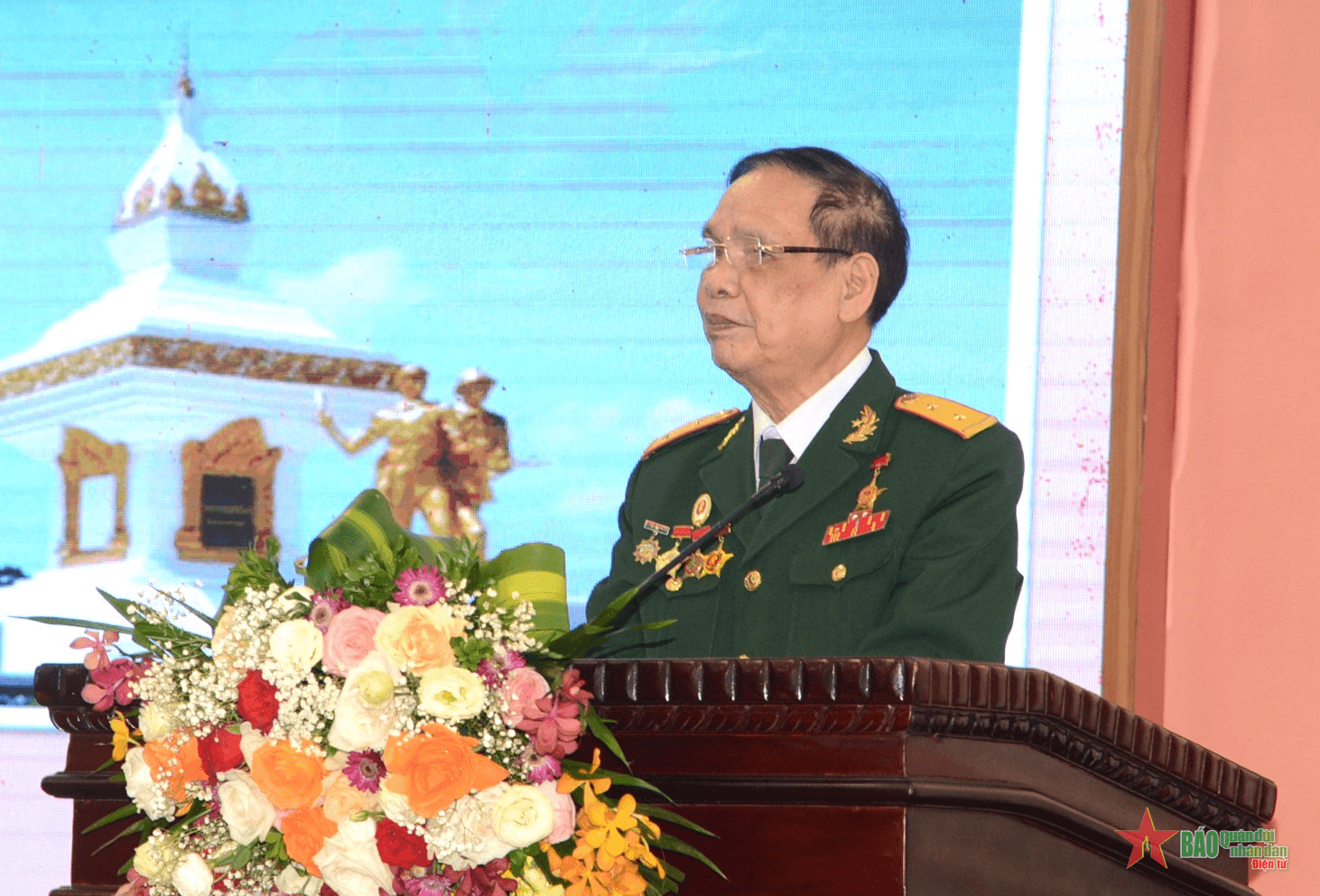 Anh hùng Phạm Minh Giám và chuyến đi tìm đồng đội trên đất bạn Lào
