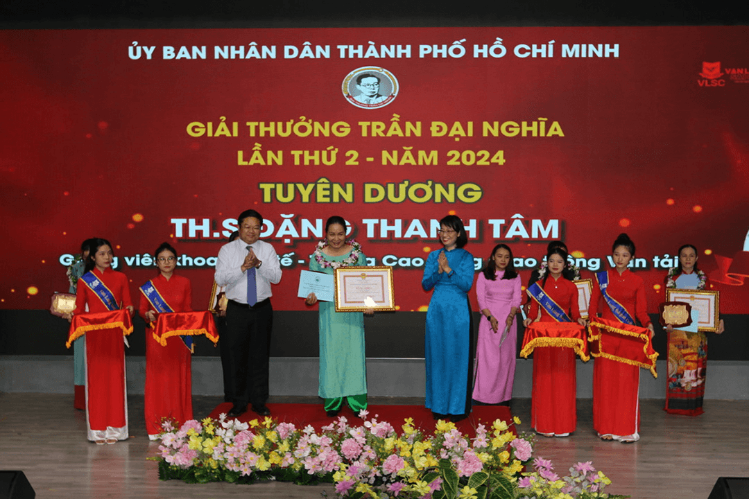 TP Hồ Chí Minh: Trao Giải thưởng Trần Đại Nghĩa tặng 10 nhà giáo tiêu biểu