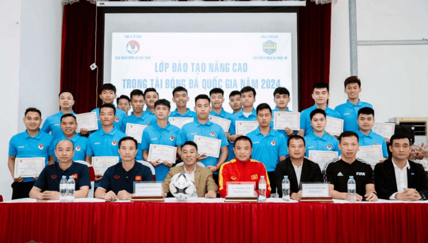 Công tác trọng tài chú trọng chất lượng, nâng tầm quốc tế