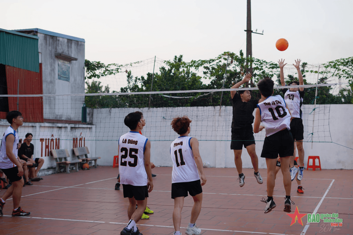 Bình Vọng sôi động thể thao