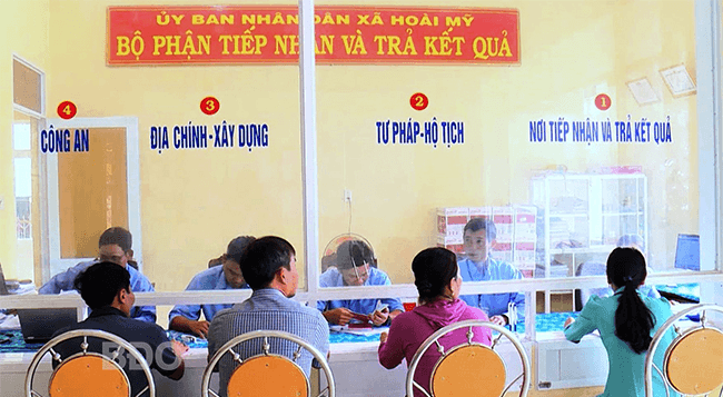 Tinh gọn bộ máy: Phải dân chủ, cầu thị