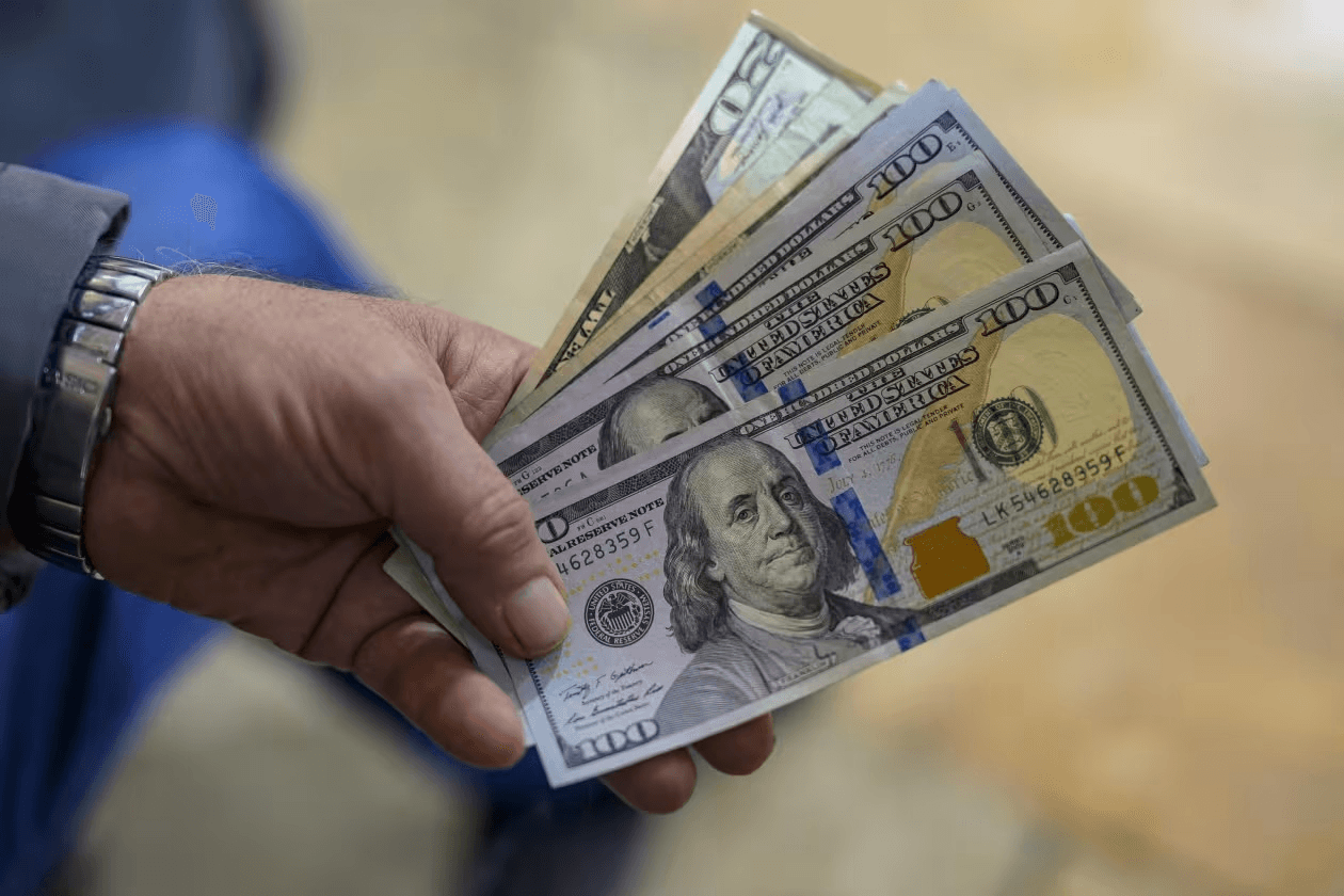 Tỷ giá USD hôm nay (5-12): Đồng USD trong nước và thế giới đi ngang
