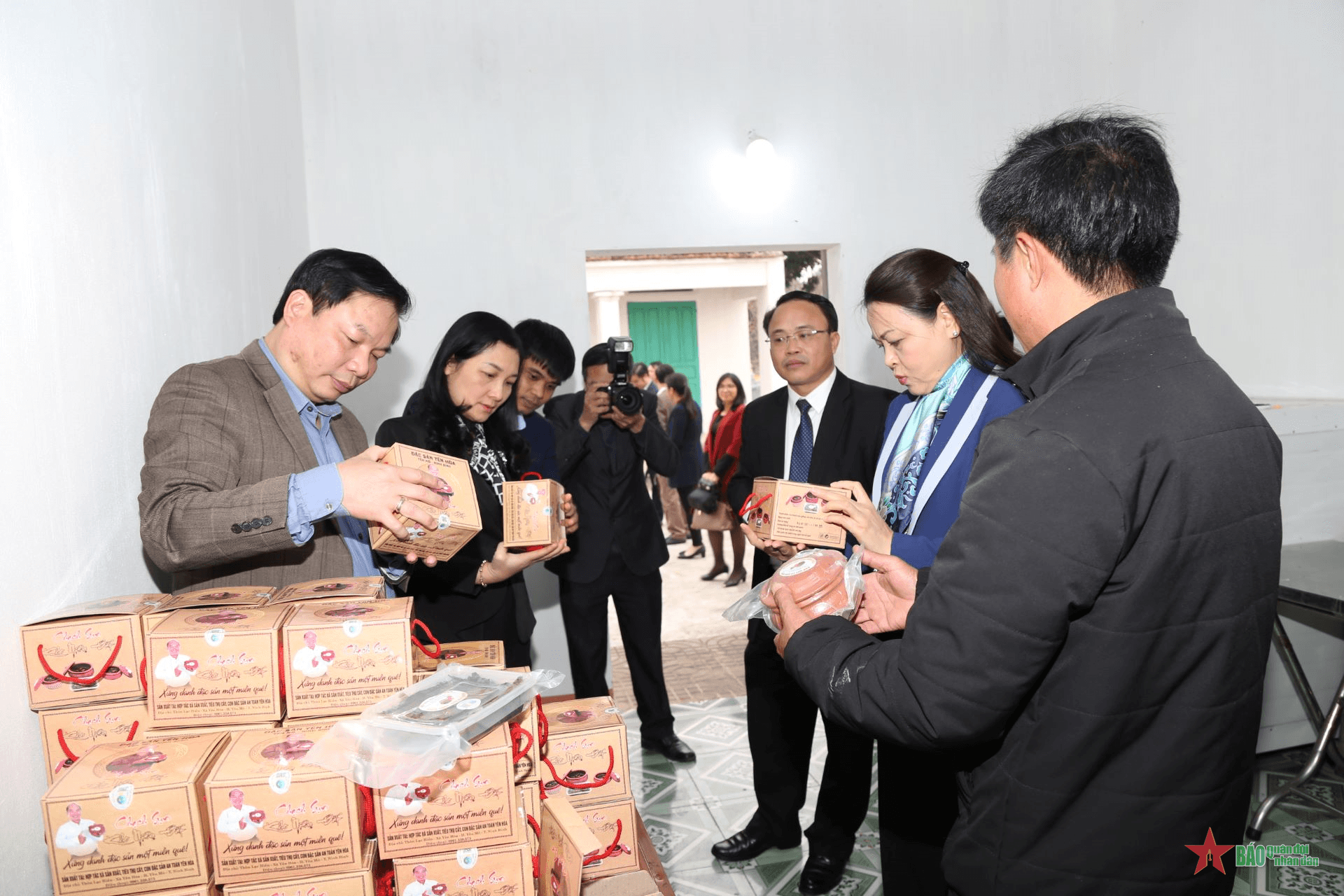 Chuyển đổi số: Thay đổi diện mạo nông thôn mới Ninh Bình