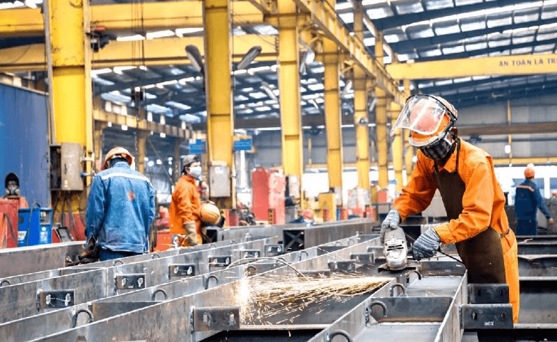 Sản xuất công nghiệp tiếp tục là động lực dẫn dắt cho tăng trưởng
