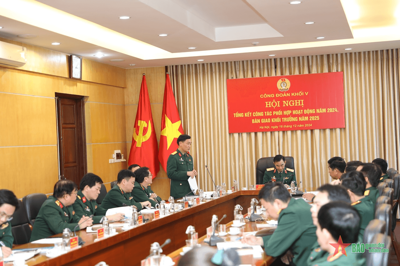 Học viện Chính trị tổ chức tổng kết hoạt động Công đoàn Khối V