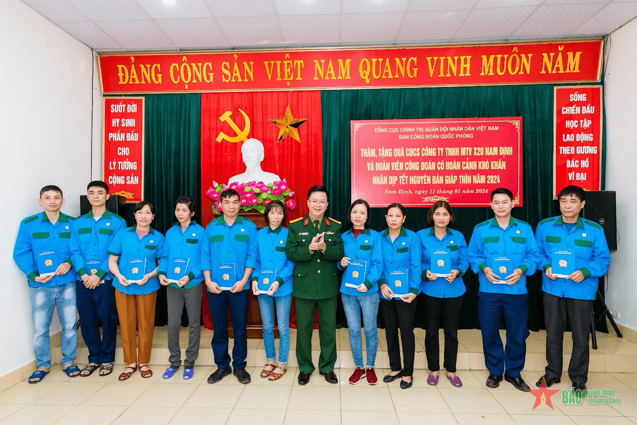 Nhiều hoạt động chăm lo Tết cho người lao động