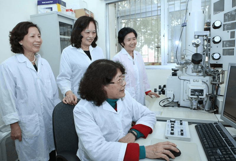 Trí thức hiến kế