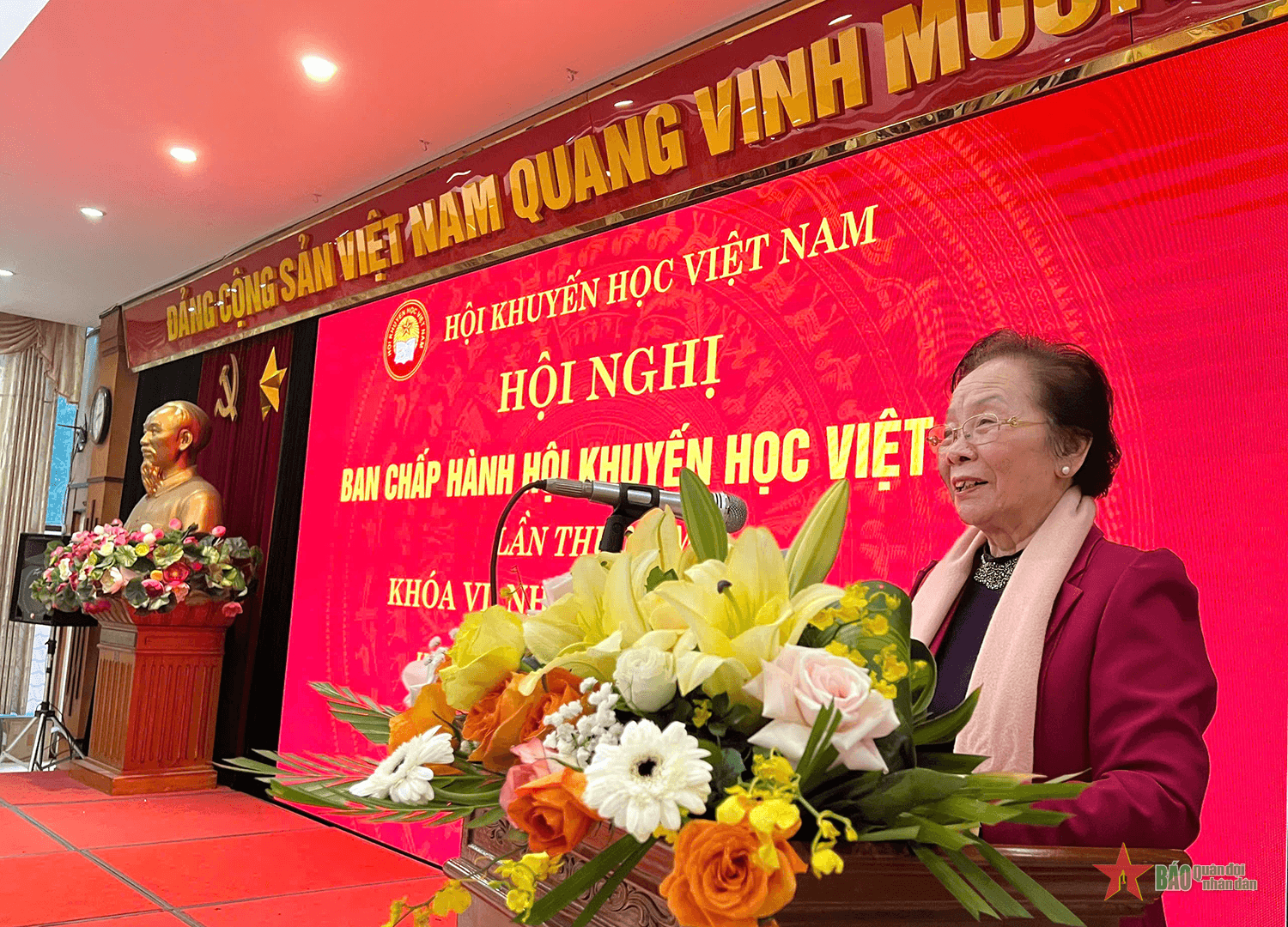 Đẩy mạnh học tập suốt đời trong mỗi công dân, gia đình, dòng họ