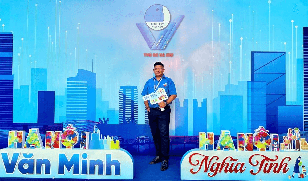 Chàng sĩ quan dự bị Văn Đình Tưởng: Người truyền lửa nhiệt huyết cho thế hệ trẻ