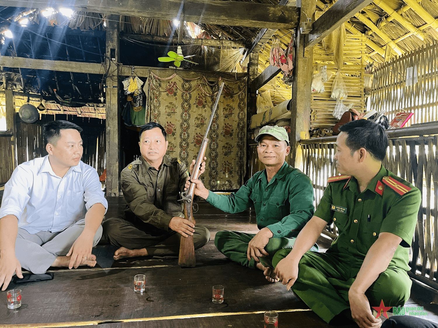 Hà Giang: Tăng cường công tác thu hồi vũ khí, vật liệu nổ, công cụ hỗ trợ dịp tết