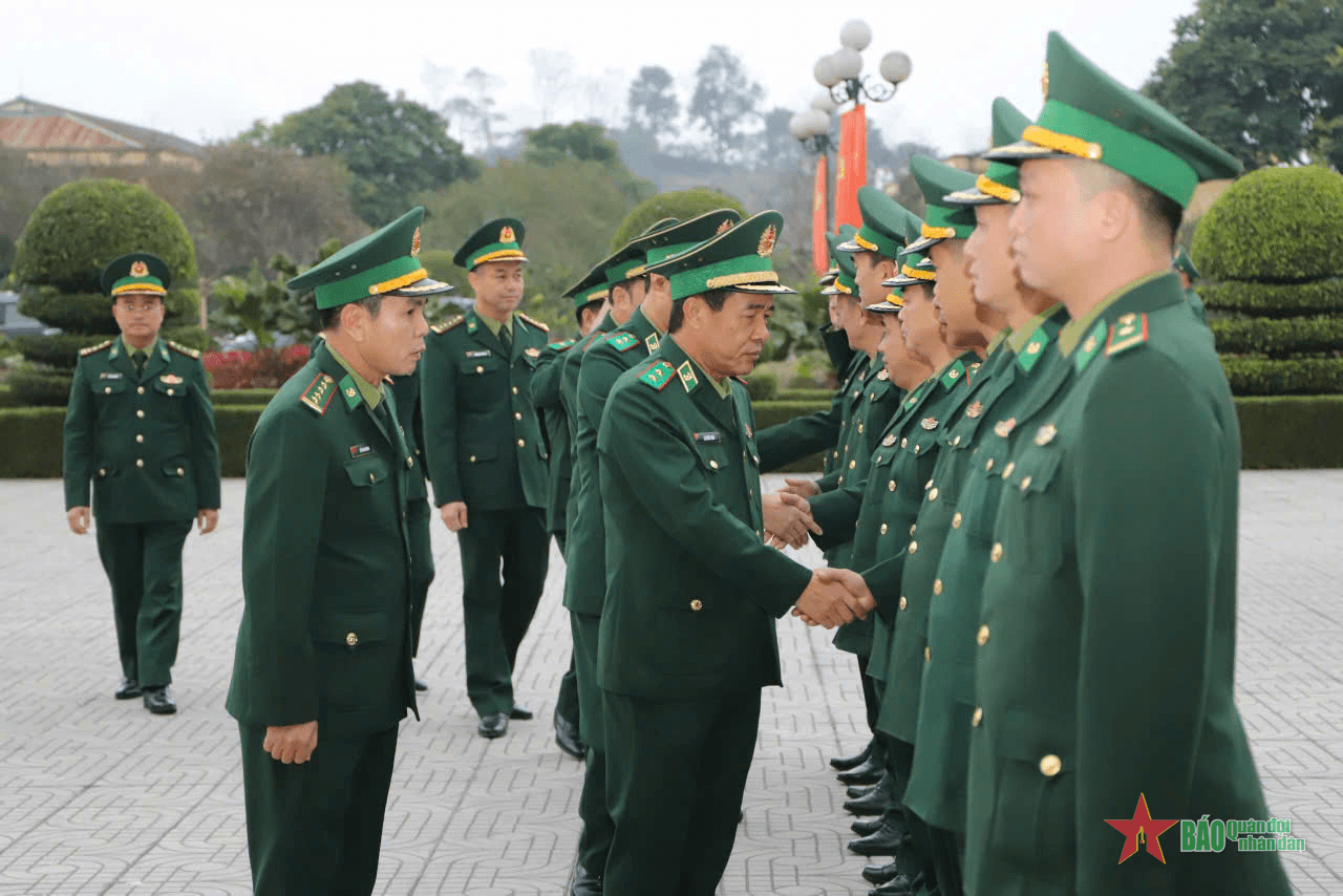Đảng ủy, Bộ tư lệnh Bộ đội Biên phòng thăm, chúc Tết Bộ đội Biên phòng tỉnh Lai Châu