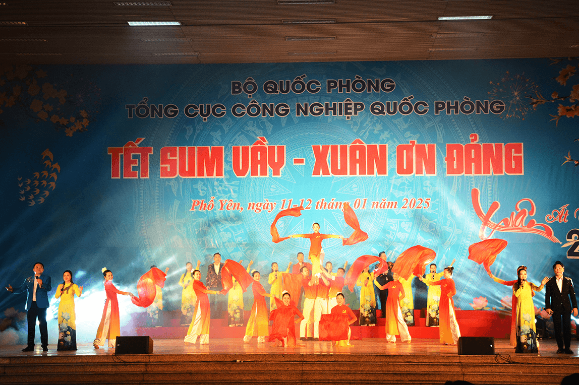 Tổng cục Công nghiệp Quốc phòng khai mạc chương trình “Tết sum vầy - Xuân ơn Đảng”