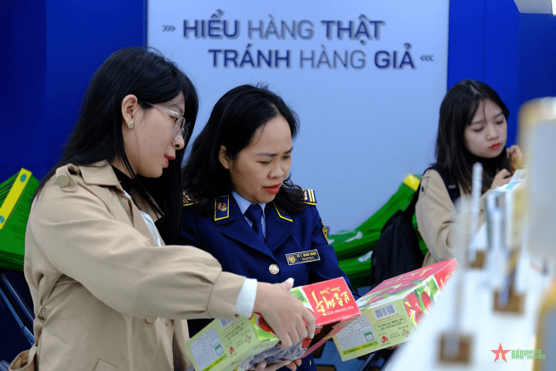 Giúp người dân phân biệt 500 sản phẩm hàng giả - hàng thật