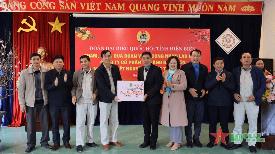 Điện Biên thiết thực chăm lo cho đoàn viên và người lao động