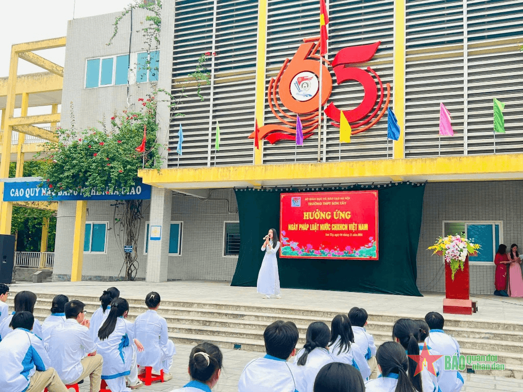 Hà Nội có thêm hai trường THPT chuyên