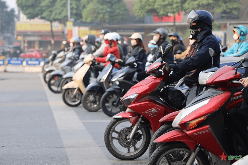 Văn hóa giao thông từ nhiều phía
