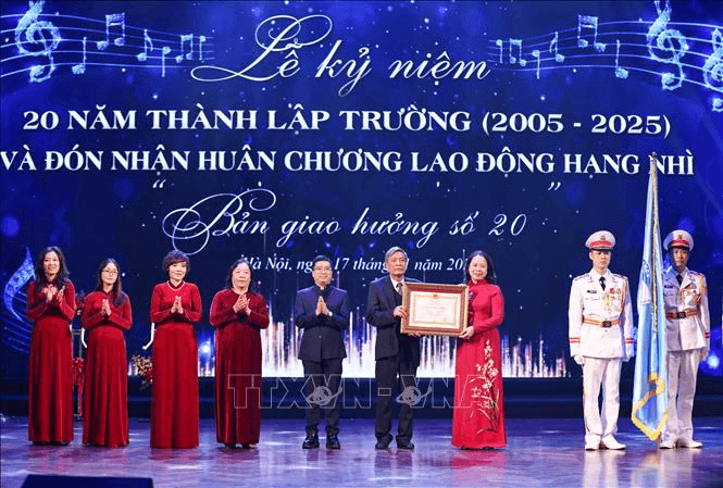 Tiếp tục khẳng định chất lượng giáo dục toàn diện, phát huy khả năng sáng tạo của học sinh