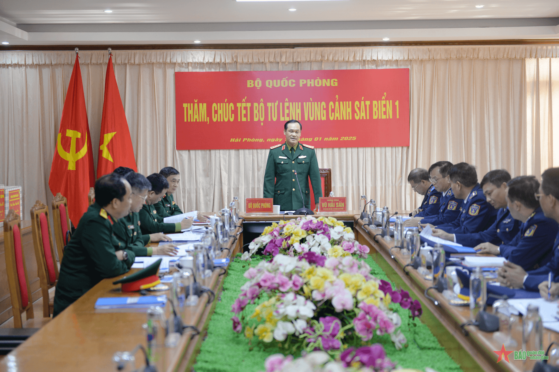 Thượng tướng Vũ Hải Sản thăm, chúc Tết một số đơn vị phía Đông Bắc