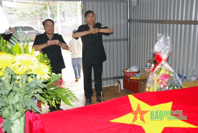 Ban chỉ đạo 515 tỉnh Đắk Lắk kiểm tra, chúc Tết Đội K51 thực hiện nhiệm vụ tại Campuchia