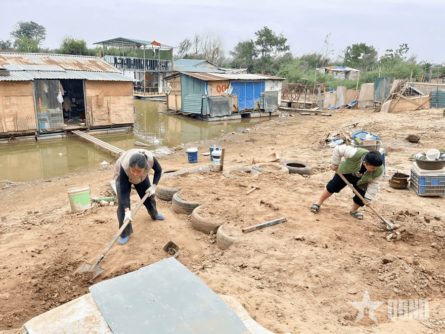 Tết với người dân xóm Phao