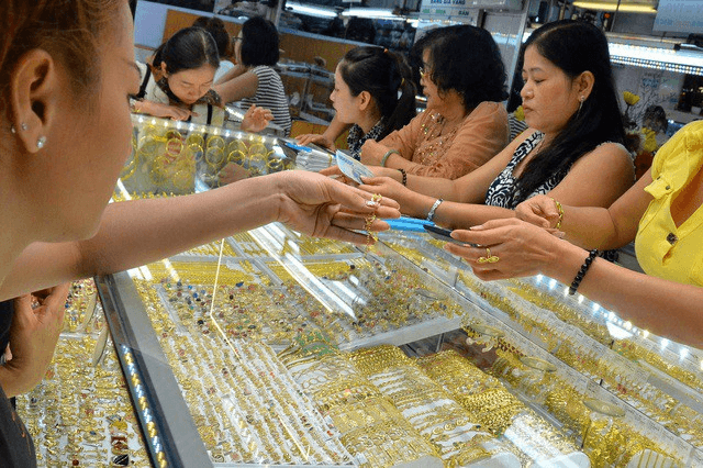 Giá vàng chiều nay (19-1): Bình ổn