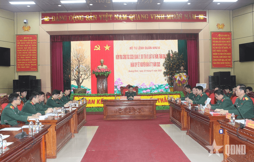 Bộ tư lệnh Quân khu 4 kiểm tra, chúc Tết tại tỉnh Quảng Bình