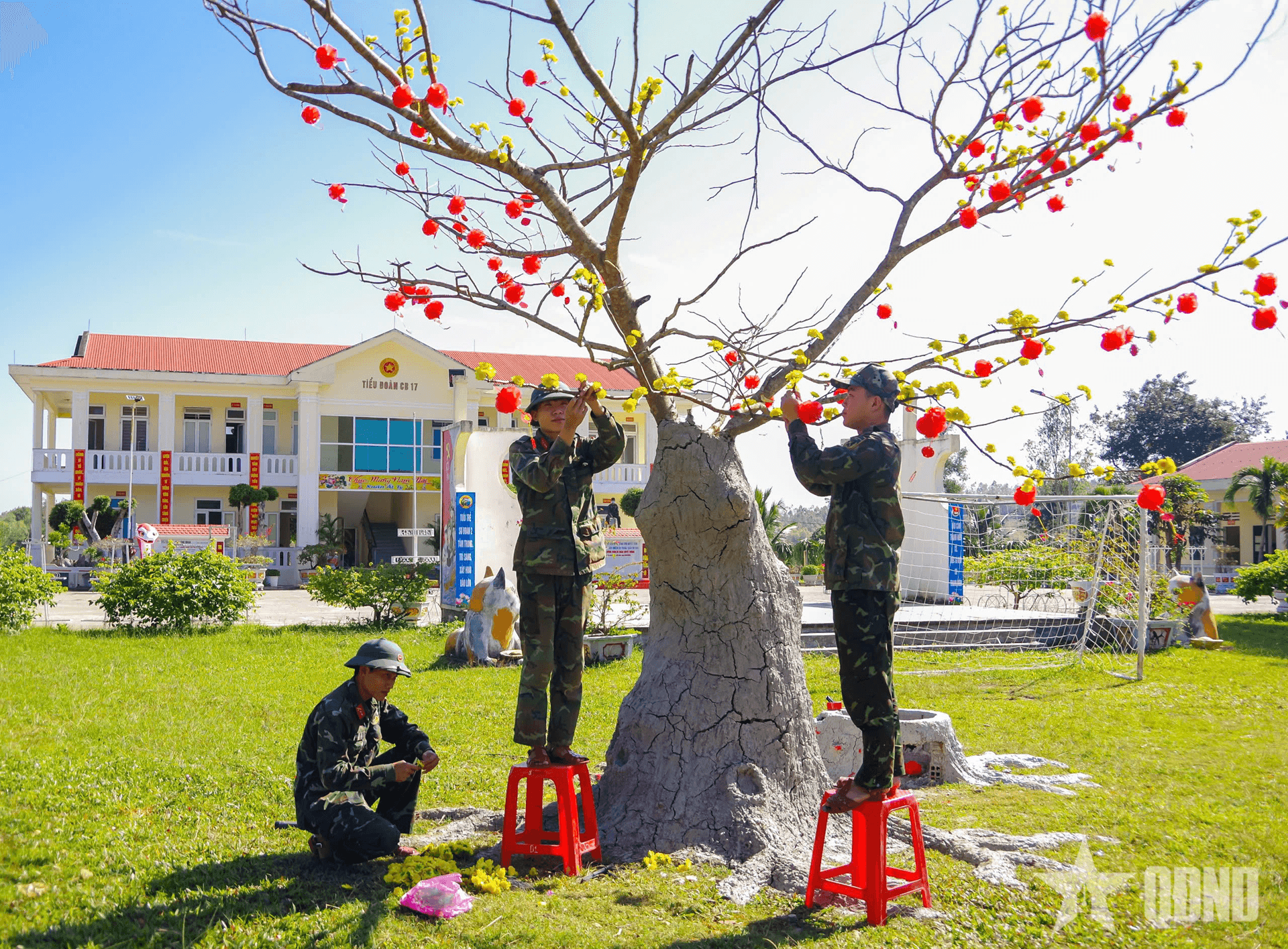 Rộn ràng những ngày giáp Tết ở “Sư đoàn thép”