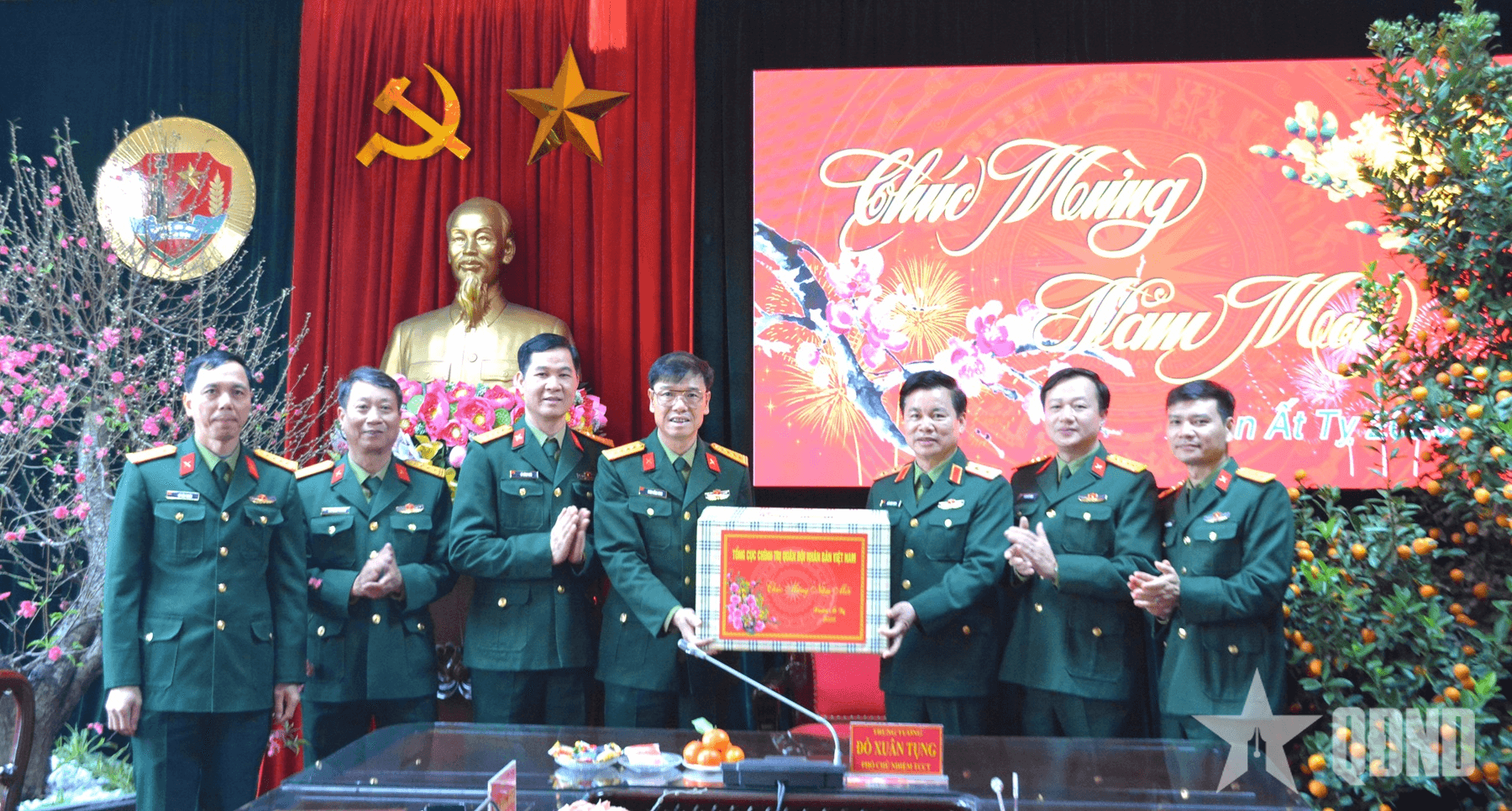 Trung tướng Đỗ Xuân Tụng thăm, chúc Tết các cơ quan, đơn vị