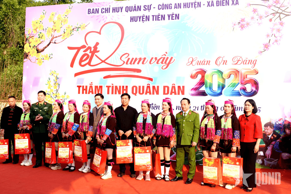 Chương trình “Tết sum vầy, Xuân ơn Đảng thắm tình quân dân năm 2025” tại huyện Tiên Yên (Quảng Ninh)