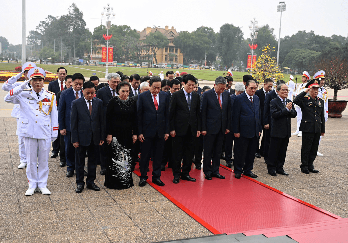 Lãnh đạo, nguyên lãnh đạo Đảng, Nhà nước vào Lăng viếng Chủ tịch Hồ Chí Minh
