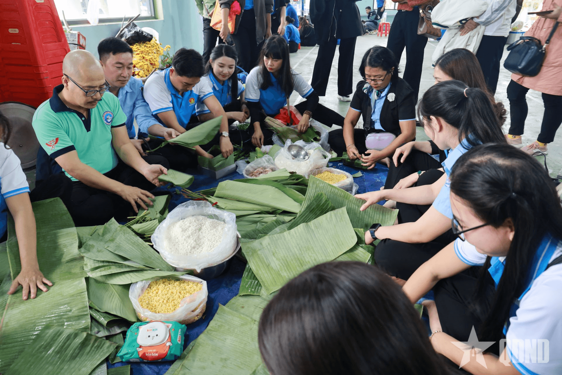 Ngày hội “Xuân Khu 5 đoàn kết, Tết thắm tình quân dân” và “Xuân quê hương” tại TP Nha Trang