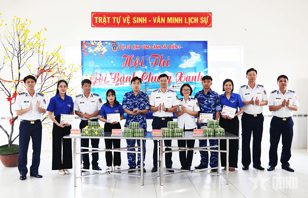 Vùng Cảnh sát biển 3 thi gói bánh chưng xanh