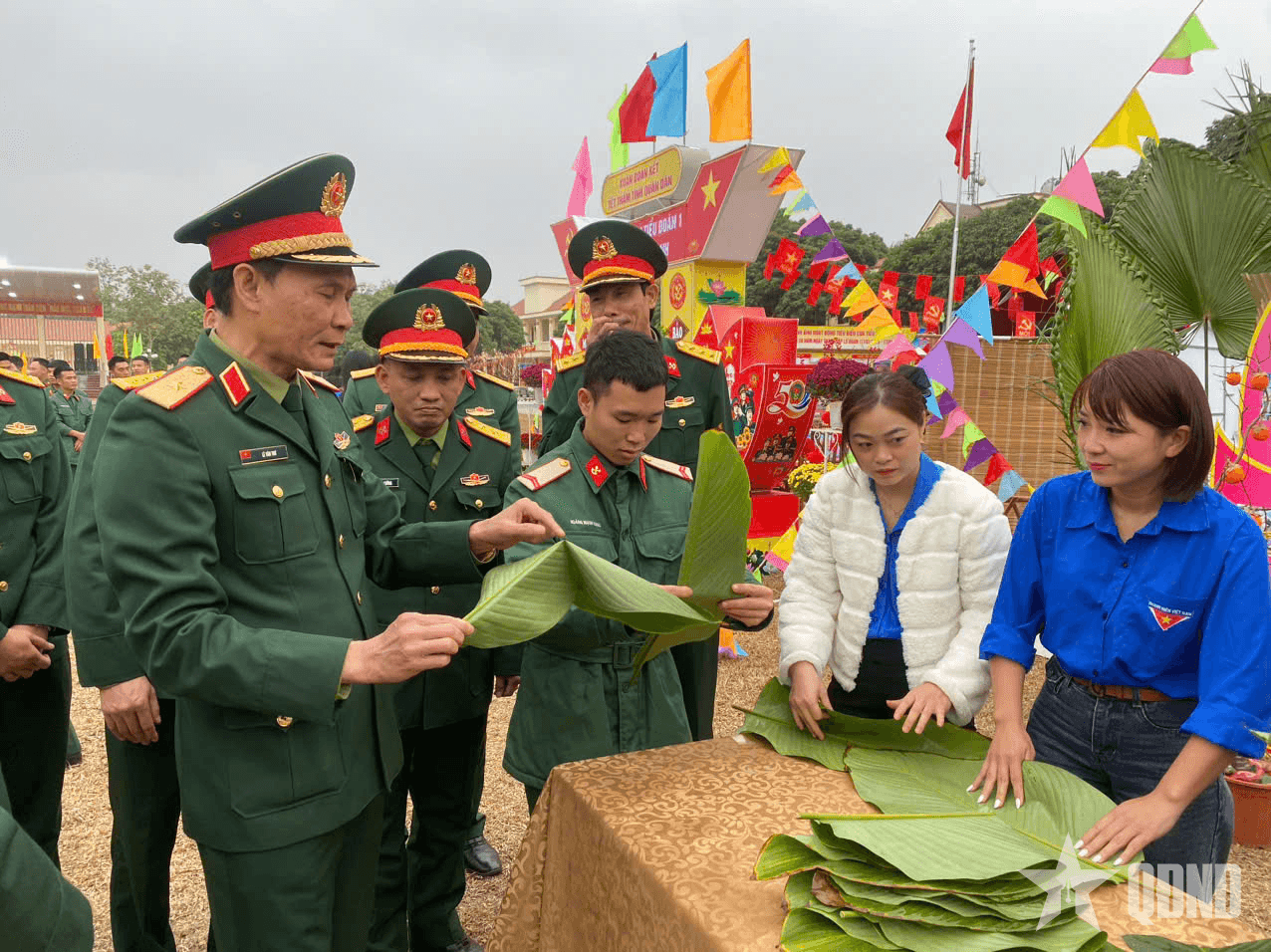 Ngày hội “Bánh chưng xanh” ở Lữ đoàn 575, Quân khu 1