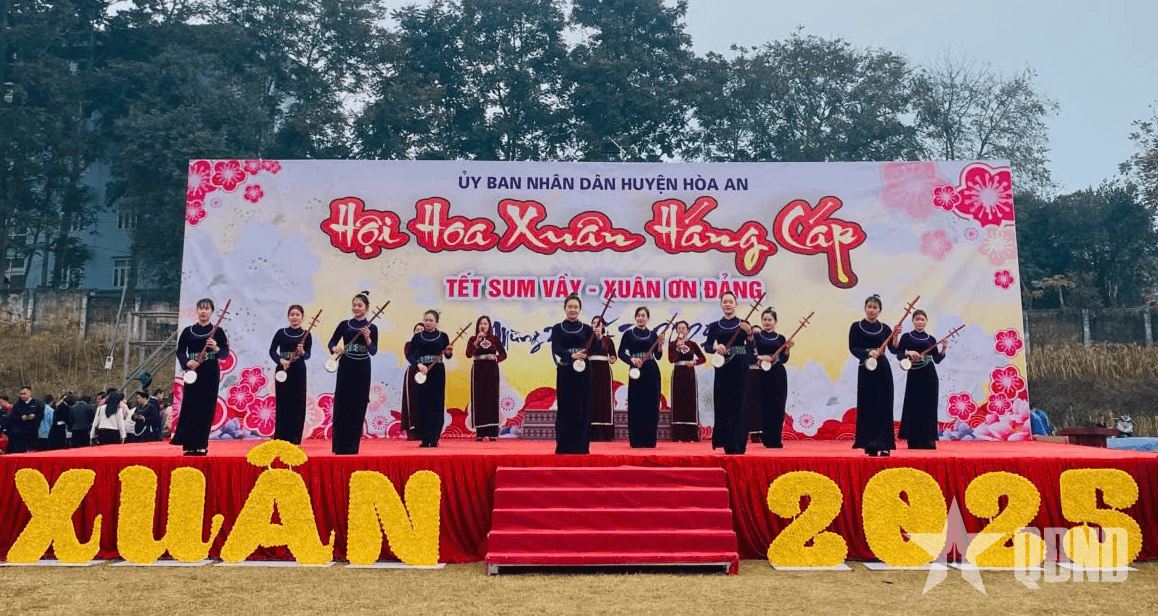 Cao Bằng: Huyện Hòa An khai mạc Hội hoa xuân Háng Cáp