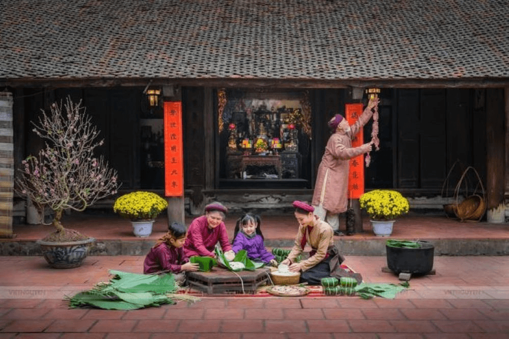 Về quê ăn Tết