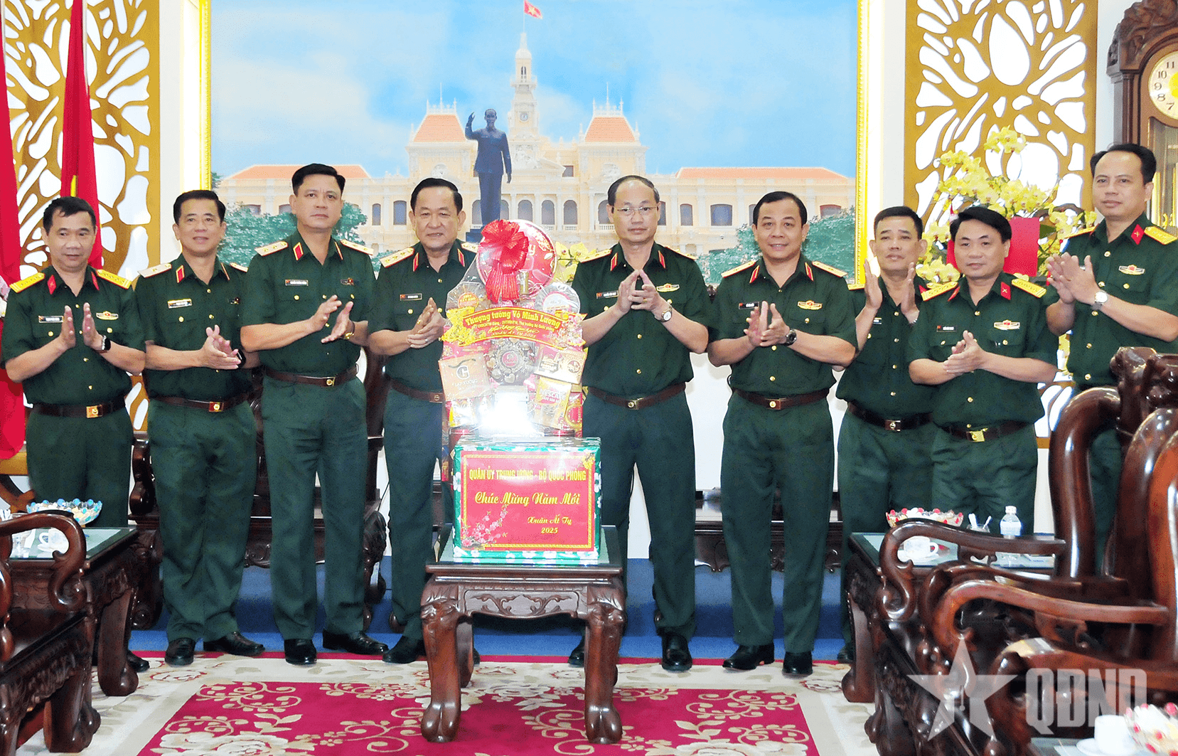 Thượng tướng Võ Minh Lương kiểm tra, chúc Tết Quân khu 7 và các đơn vị tại TP Hồ Chí Minh