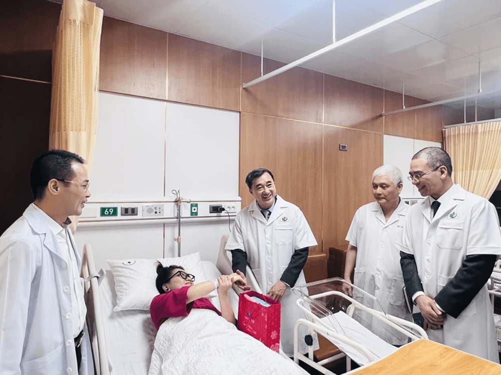3 ngày nghỉ Tết đầu tiên, các cơ sở y tế khám, cấp cứu cho 728.836 bệnh nhân