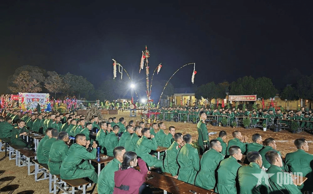 Sôi nổi chương trình đón Giao thừa của “Bộ đội 48”