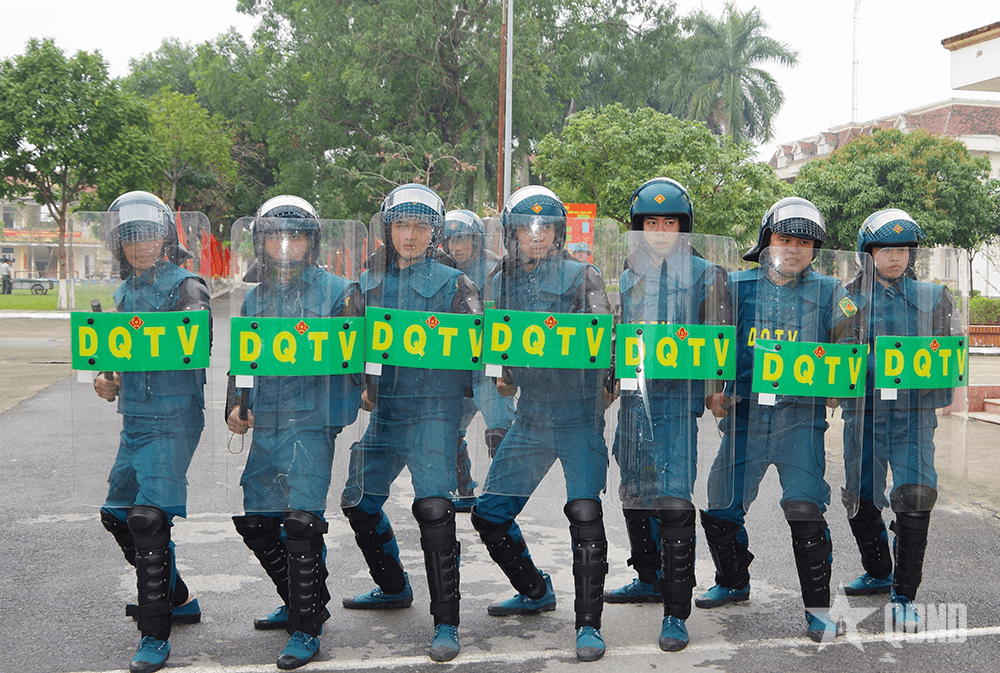 Đón xuân vui tươi, sẵn sàng chiến đấu cao