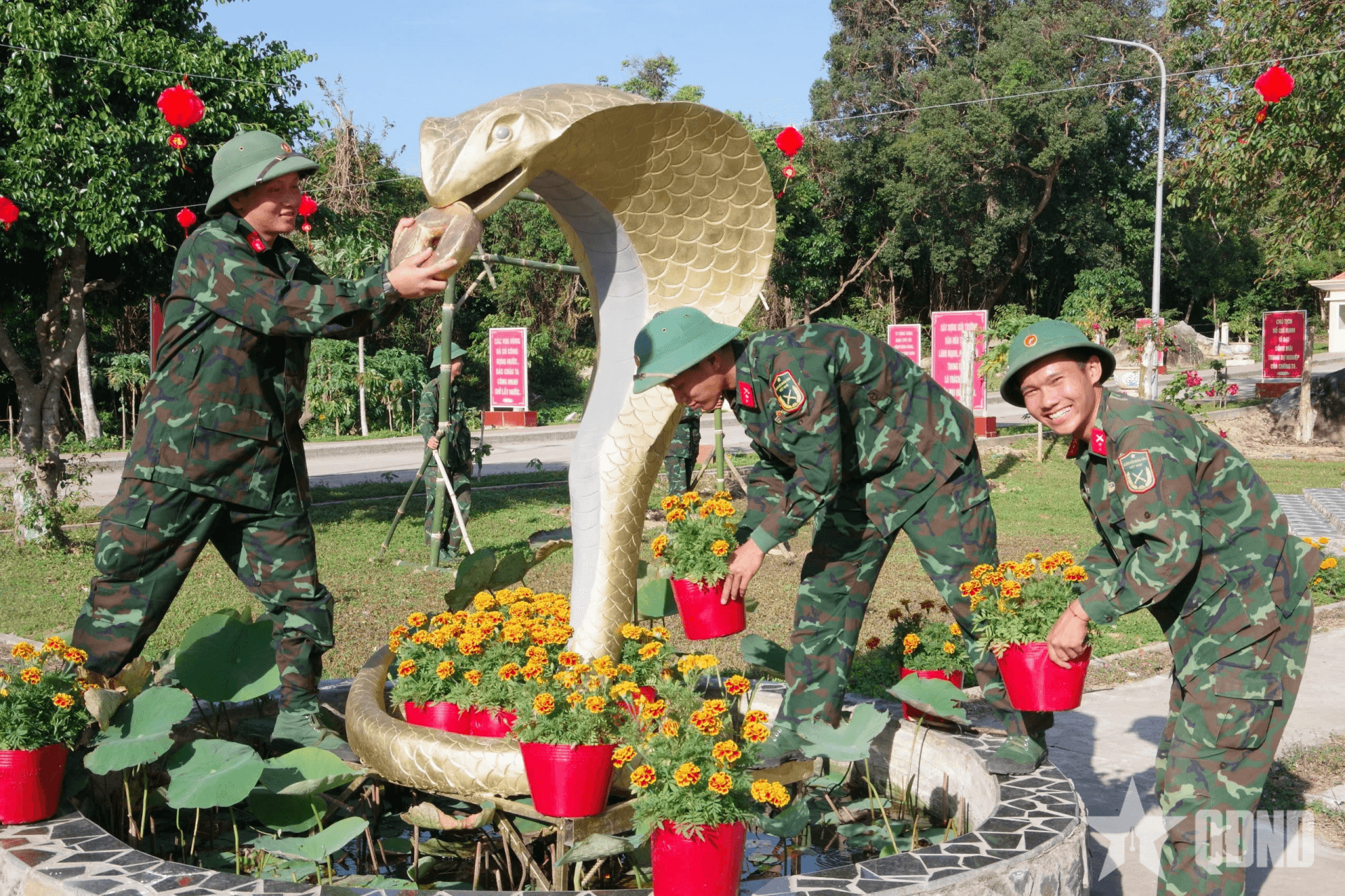 Nhiều hoạt động vui Xuân, đón Tết ở Trung đoàn 152 (Quân khu 9)