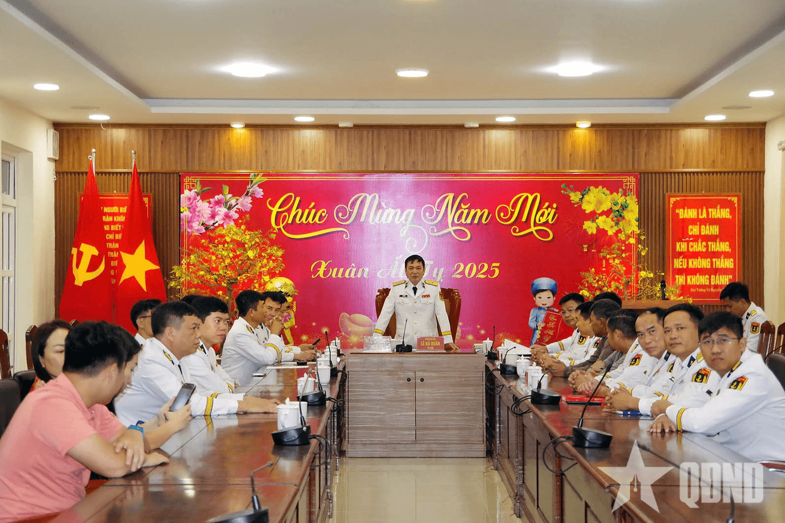 Vùng 2 Hải quân chúc Tết trực tuyến các đơn vị và nhà giàn, tàu trực trên biển
