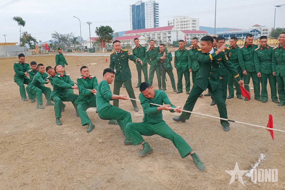 Trung đoàn 244 (Bộ CHQS tỉnh Quảng Ninh): Tổ chức hoạt động vui chơi cho bộ đội Xuân Ất Tỵ 2025